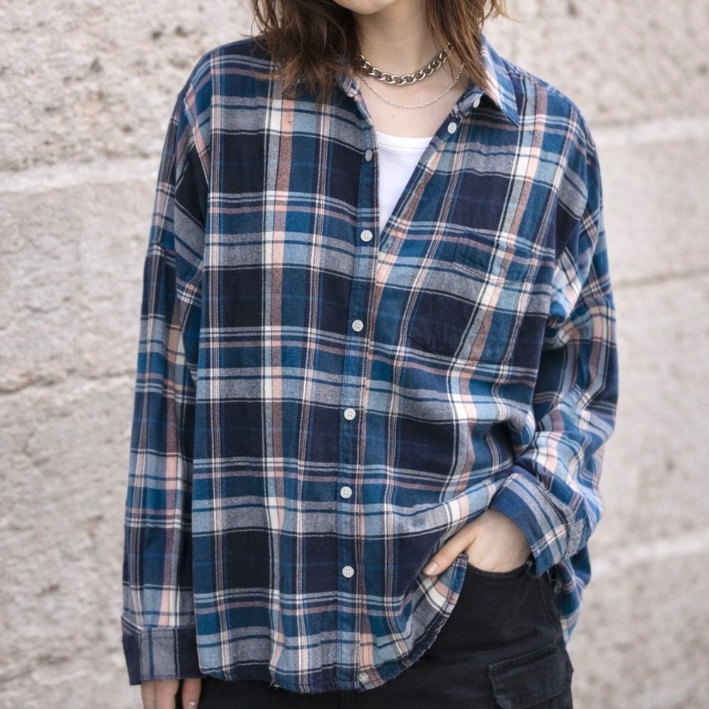 Plaid Boyfriend Shirt M Oversized Drop Shoulder‎ Soft Grunge Coastal Chic Layer
